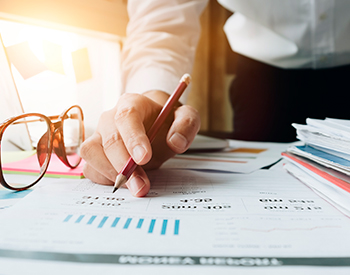 Assessing Expected Cash Flow