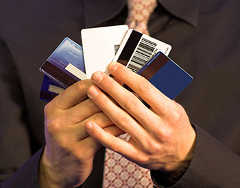 Deciding How Many Credit Cards to Have