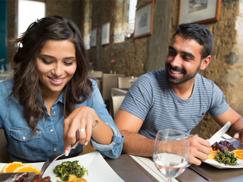 How to Eat on Vacation for Only $30 a Day