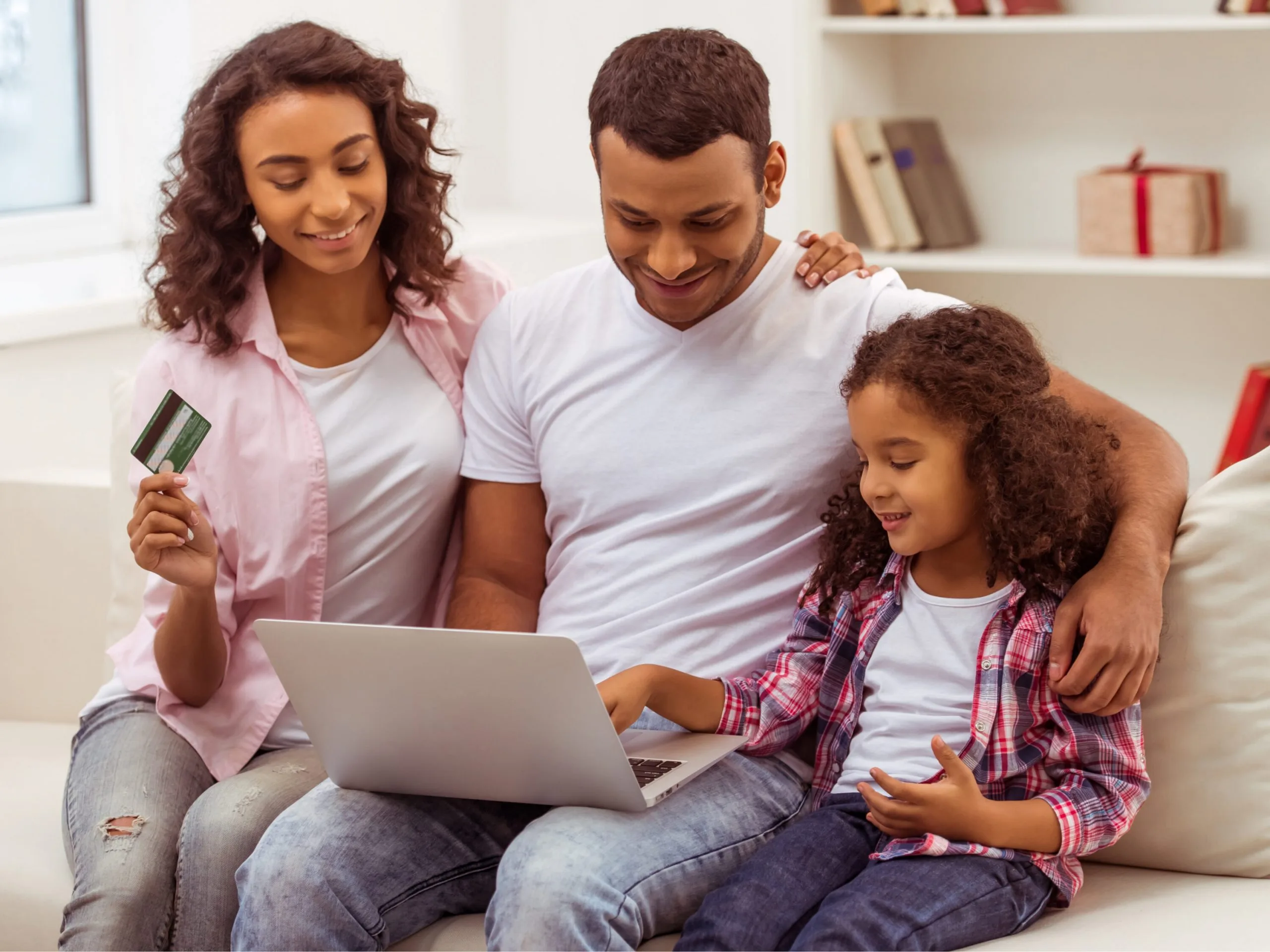 Why You Should Freeze Your Child’s Credit in 2022