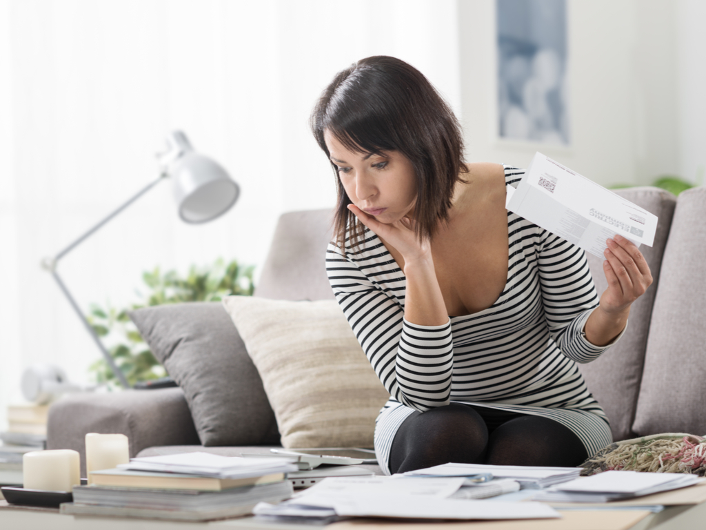 6 Easy Ways to Save Money at Home