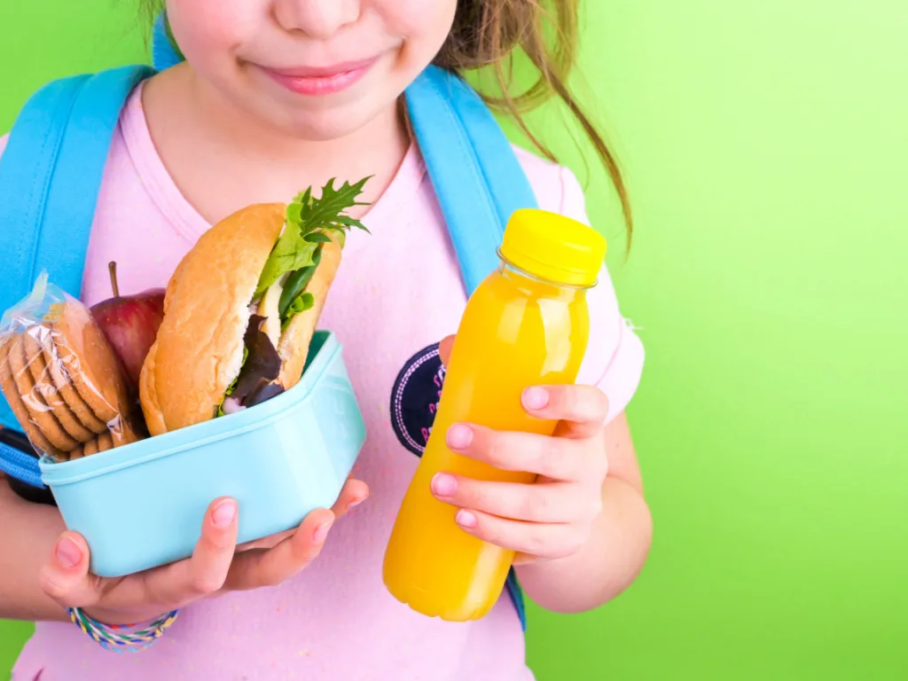 <strong>Getting FREE Meals at School: These Programs Provide Nutritious Options</strong>
