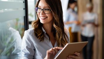 TikTok’s Hottest Side Hustles of 2024: Creative Ways to Boost Your Income