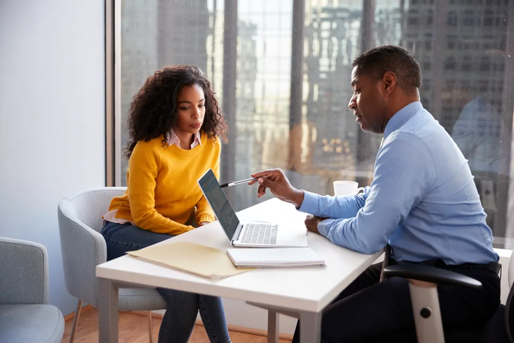 How to Choose a Financial Advisor (Without Feeling Awkward or Overwhelmed)